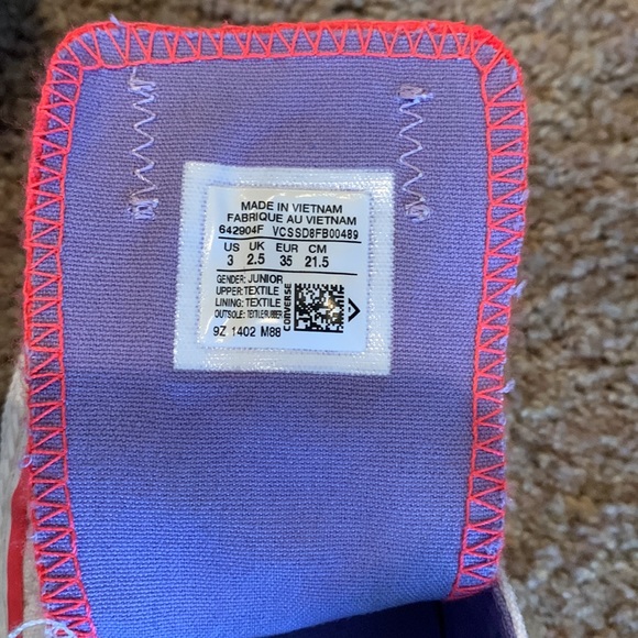 Converse sneakers - Picture 4 of 5